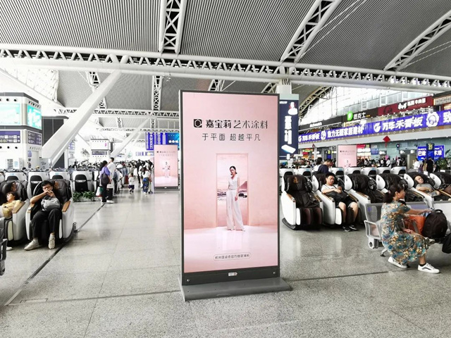 不負熱愛，那個(ge) 最會(hui) 賣塗料的語文老師殺回來了
