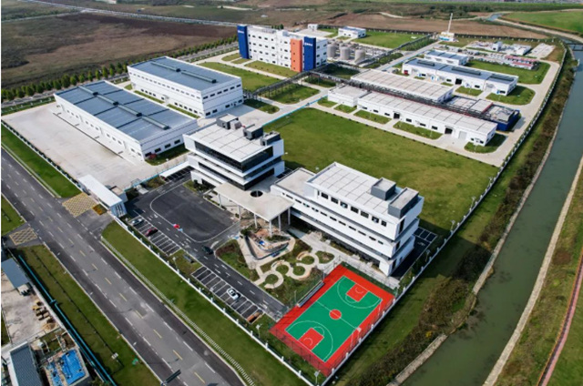安徽省滁州市市委書(shu) 記許繼偉(wei) 率“三看三比”巡回組一行蒞臨(lin) 恒和永盛集團安徽恒和新材料有限公司參觀指導