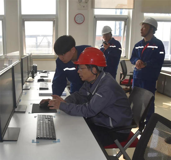 金隅塗料公司微觀高固體(ti) 分塗料項目建成投產(chan) 