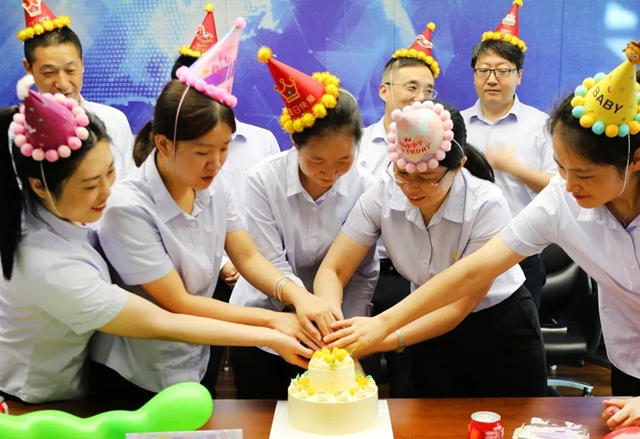 展辰生日會(hui)  | 溫暖相聚，共慶美好時光