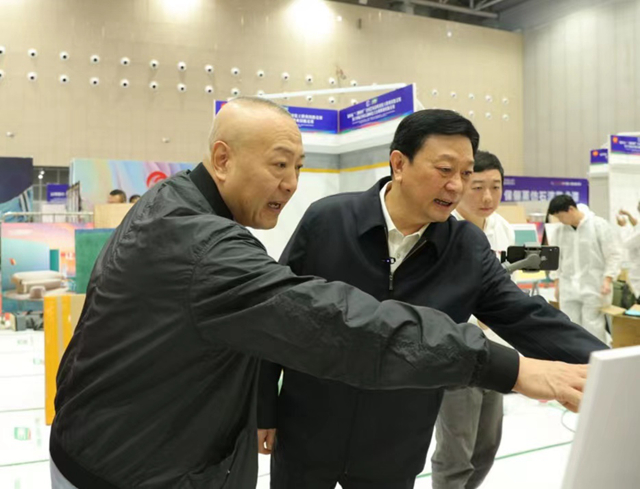 重新定義(yi) 塗裝師！全國藝術塗料塗裝工職業(ye) 技能競賽三甲出爐