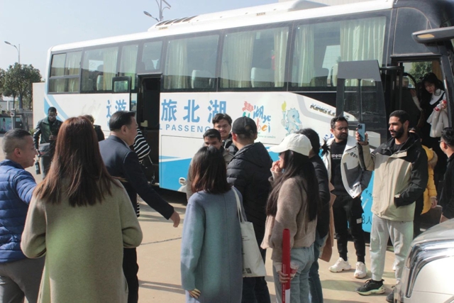 踐行“一帶一路”，地大國際師生走進啟利集團