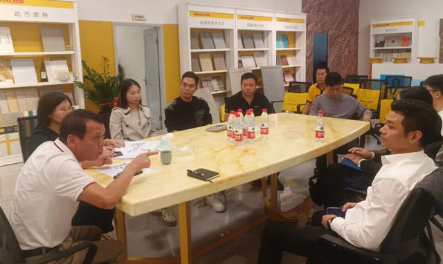 順德塗料商會(hui) 攜會(hui) 員企業(ye) 捐贈塗料助力容桂馬拉鬆開跑