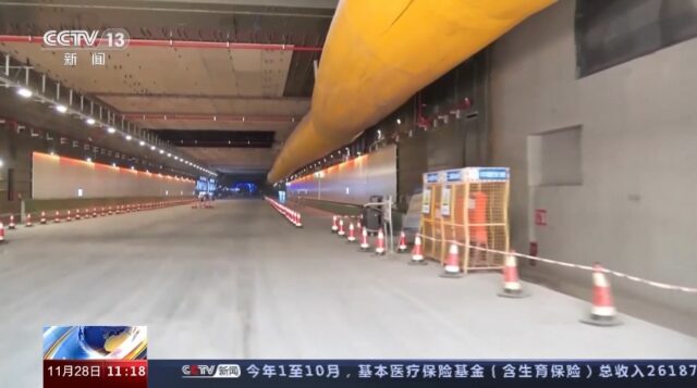 “海底長城”深中通道主線貫通！七二五所、中遠關(guan) 西、海虹老人塗料技術為(wei) 超級工程護航