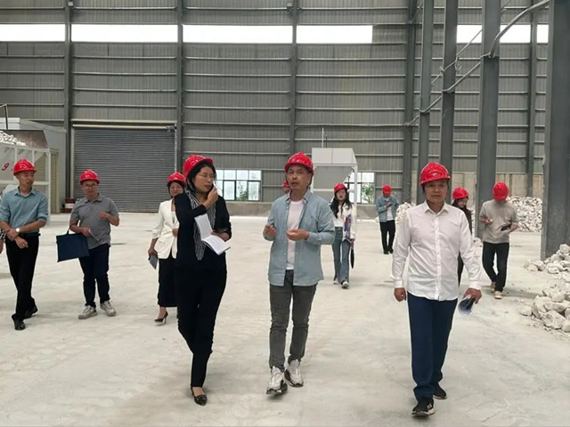 江西省工信廳領導到廣源集團調研非金屬產(chan) 業(ye) 發展情況