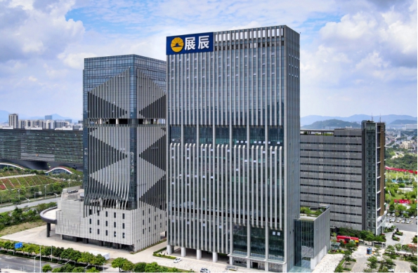 年年市場奪第一，都選展辰家具漆