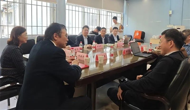 廣東(dong) 施彩與(yu) 華南理工達成戰略合作