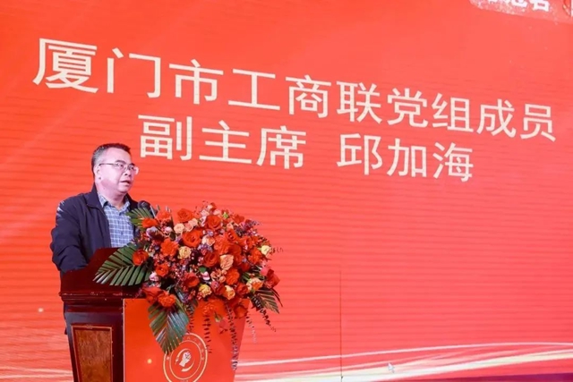 東(dong) 順連任廈塗協會(hui) 長單位