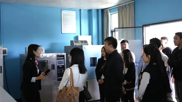 順德青企協青駿會(hui) 一行到訪巴德富集團參觀交流