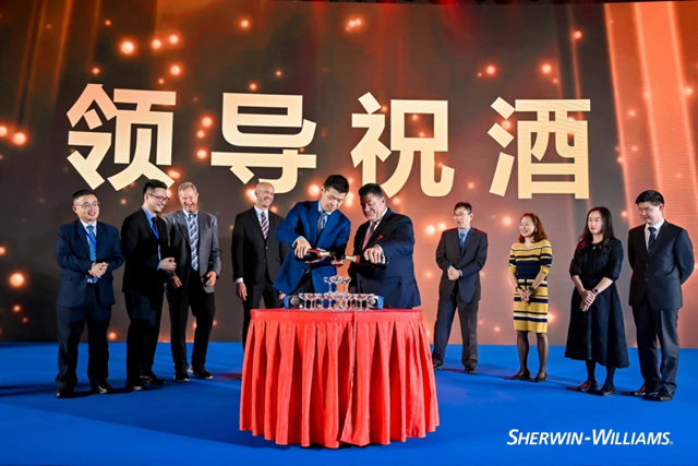 "創變同行"——2024宣偉(wei) 工業(ye) 木器塗料經銷商/銷售會(hui) 議圓滿舉(ju) 行!