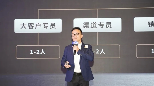 口碑服務，大有可為(wei) 丨卡百利十周年暨第四屆奧斯卡盛典明星經銷商峰會(hui) 圓滿舉(ju) 辦！