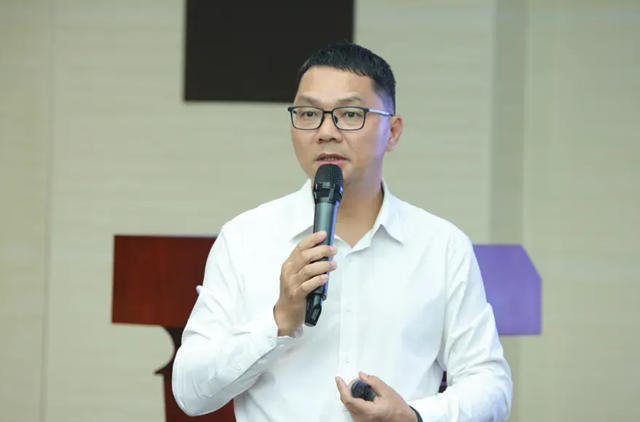 廣東(dong) 省塗料與(yu) 油墨行業(ye) 協會(hui) 2024年第一次常務副會(hui) 長工作會(hui) 議在江門召開