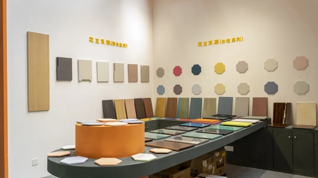 花王水漆驚豔亮相南康家具綠色供應鏈展，助力“油改水”綠色產(chan) 業(ye) 升級！