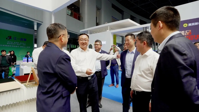 華潤塗料“時尚水性，健康生活“主題展亮相南康！”油轉水“專(zhuan) 題分享引爆現場
