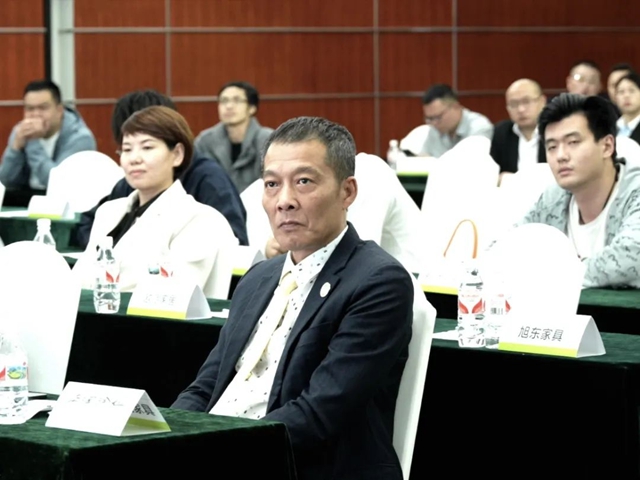 華潤塗料產(chan) 品精彩亮相2024莞定製·精品供應鏈采購對接會(hui) ！