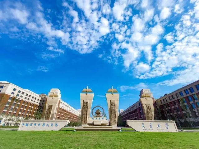 久諾匠心賦能中國西部科技創新港，建築外立麵的精致與(yu) 創新