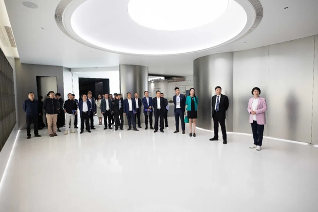 中國建築裝飾協會(hui) 公共建築裝飾工程分會(hui) 2024年會(hui) 長交流會(hui) 召開