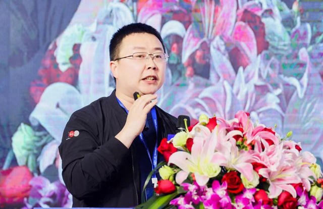 錢塘論道組委會(hui) 與(yu) 萬(wan) 水波谘詢、小微快抖、中塗材戰略簽約