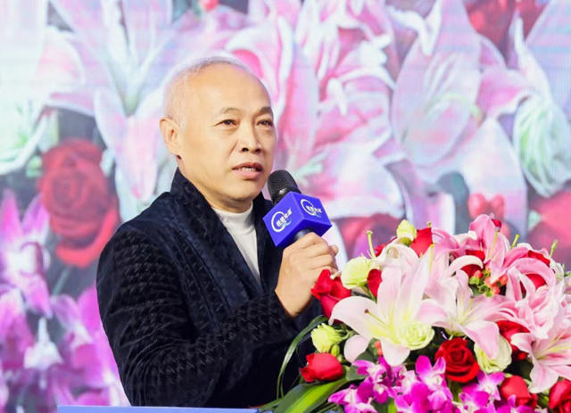 錢塘論道組委會(hui) 與(yu) 萬(wan) 水波谘詢、小微快抖、中塗材戰略簽約