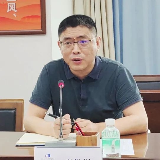 恒和永盛集團董事長劉展威受邀出席廣東(dong) 省工業(ye) 和信息化廳組織召開的工業(ye) 塗料產(chan) 業(ye) 發展座談會(hui) 