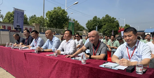 首屆“中國亞(ya) 卡杯”仿石漆職業(ye) 技能大賽第一站都昌選拔賽圓滿成功！