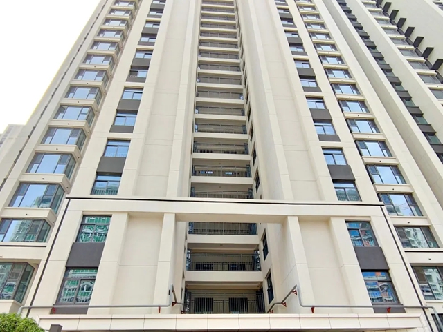 三棵樹恒彩麻石為(wei) 高品質建築外牆提供全新綠色塗裝方案，使居民長住久安