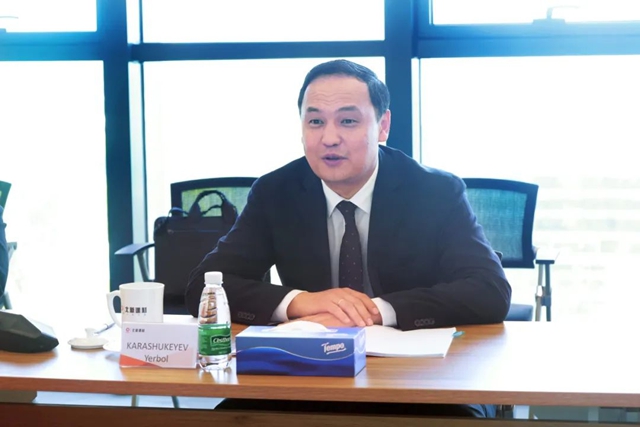 哈薩克斯坦江布爾州政府代表團訪問北新建材