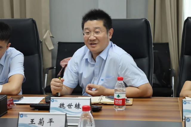山東(dong) 省表麵工程協會(hui) 電泳專(zhuan) 業(ye) 委員會(hui) 主任委員到訪巴德富參觀交流