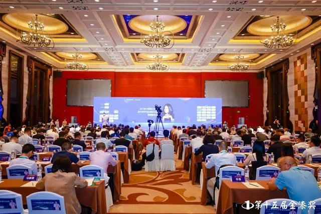 品固建築科技蟬聯三屆榜單，榮獲第十五屆金漆獎“傑出塗裝公司”