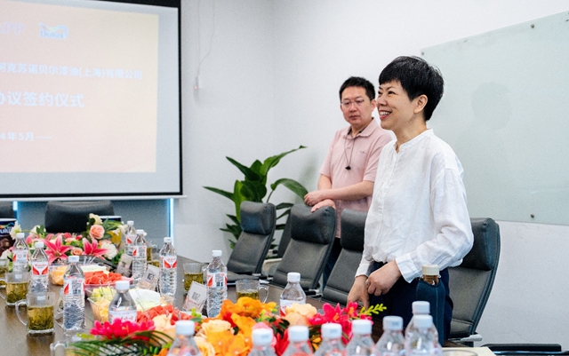 “煥新”家裝新零售模式，多樂(le) 士與(yu) 當家APP簽署戰略合作協議