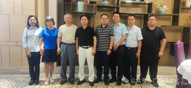 新舊融匯 鴻昌化工博士後工作站迎來新成員