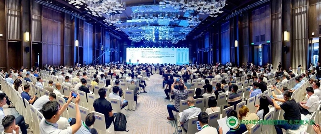 千江高新旗下兩(liang) 家企業(ye) 獲評“鋁加工行業(ye) 優(you) 秀供應商（粉末塗料）”