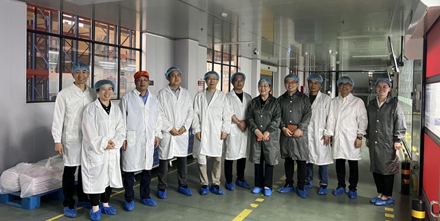 寧波塗協組織企業(ye) 赴水性塗料企業(ye) 參觀學習(xi) 