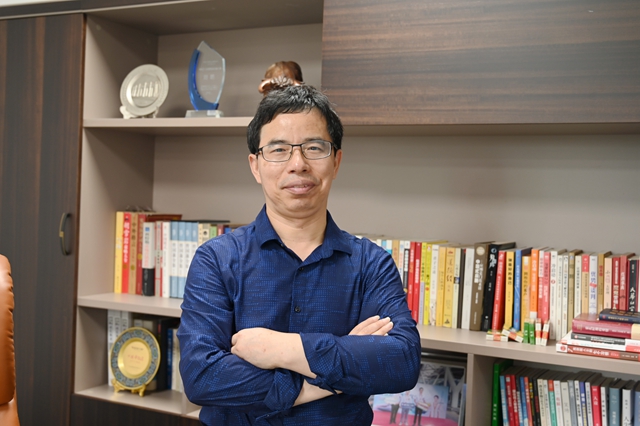 把藝術塗料“帶上天” 這家塗企強勢“出圈” ——神秘彩金随机派发规则專(zhuan) 訪廣東(dong) 瓦科新材料有限公司董事長劉明