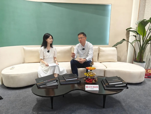 現場直擊！2024廣州建博會(hui) 開幕首日——紫荊花展廳綻放“荊”彩！