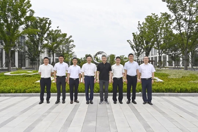 黃岡(gang) 市委常委、副市長榮先國一行蒞臨(lin) 凱倫(lun) 股份交流考察