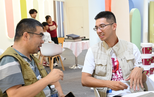 英尼斯特藝術塗料驚豔亮相廣州建博會(hui) 