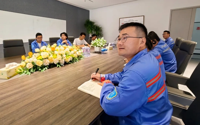 上海德威塗料科技開展QES三體(ti) 係專(zhuan) 題培訓，促企業(ye) 全麵發展