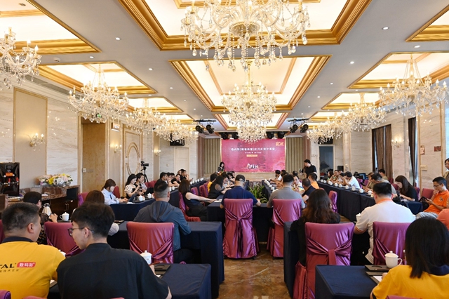 “銅牆鐵壁”不同凡響！數碼彩革新外牆塗裝