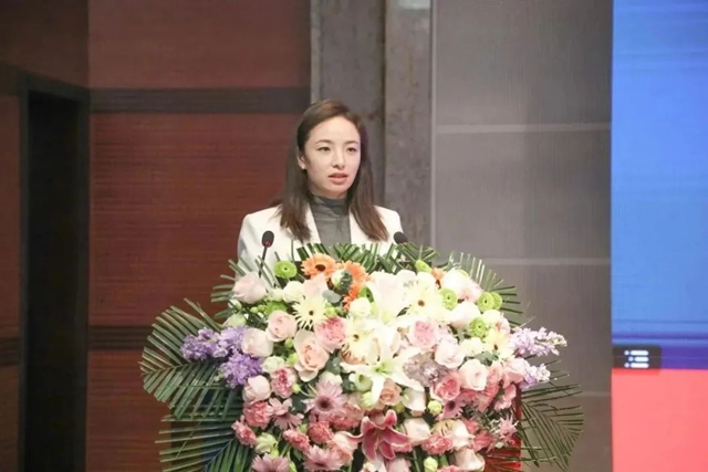 娃哈哈掌門人宗馥莉辭職？為(wei) 何會(hui) 想到美的、碧桂園、嘉寶莉、龍佰……