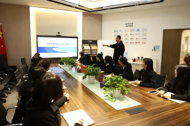 向光而行 進無止境│七彩建設25周年係列報道之榜樣的力量（一）