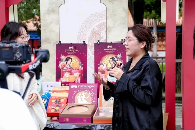 當“印記北京中軸線” 印記景區活動遇到景山，北新建材全品牌助力中軸古韻煥發時代光彩