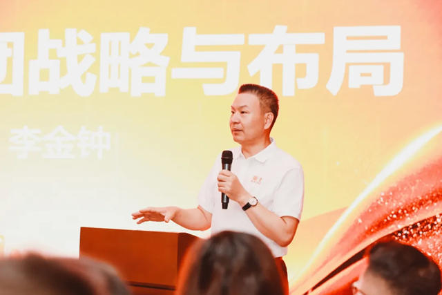 一商一億一百年！亞士大零售百年鐵杆合作夥伴，共啟大塗裝世紀偉業