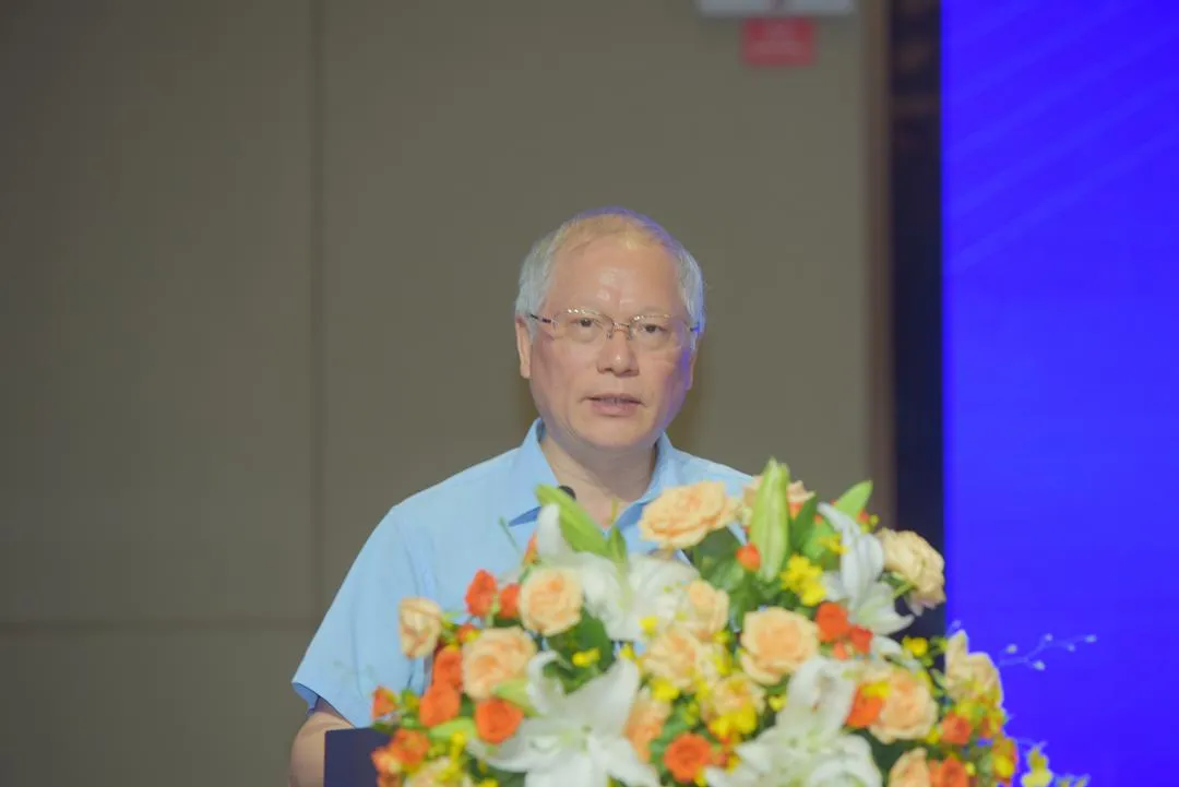 突破逆潮，因勢而新——2024年中國建築塗料產業鏈大會暨中國塗料工業協會建築塗料分會、建築塗料塗裝分會年會在浙江安吉成功召開