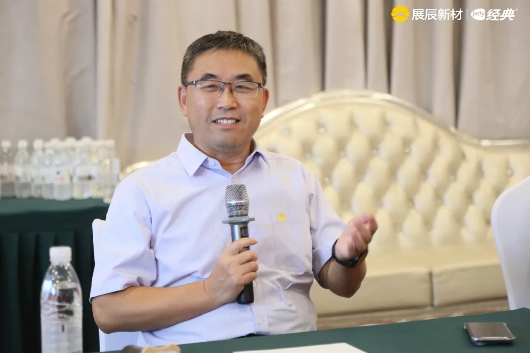 彩雲之南鏗鏘行 同心同行創未來 | 展辰集團董事長陳冰率隊深入走訪雲南經典漆市場