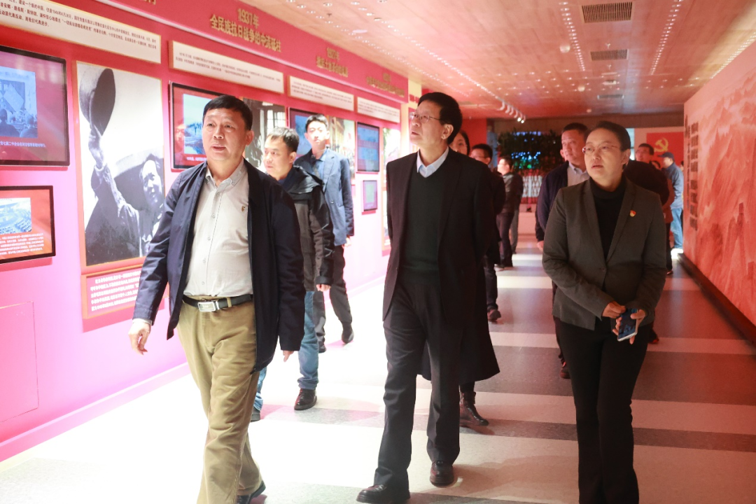 工信部火炬中心與北京科委、中關村管委會、昌平區科委聯學聯建活動走進北新建材
