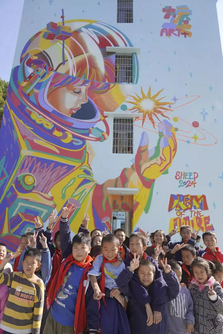 立邦中國與三一集團共同探訪湖南盤石完全小學
