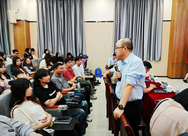 中南林業科技大學&展辰新材校企合作學生實習活動圓滿舉行！