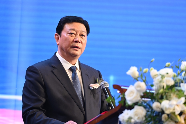 行業大咖紛紛發聲！巴德富華南高峰論壇聚力破卷