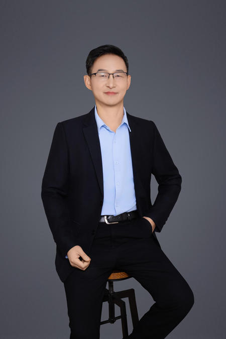 塗料大商李冠首：多看一步！天下沒有價格戰
